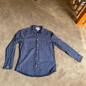 Fun patterned button down shirt
